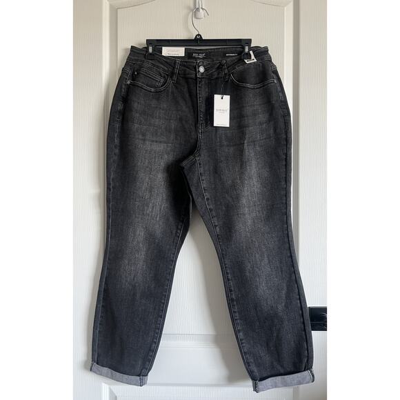 NWT Judy Blue Boyfriend Fit Cuffed Jeans Sz 16W Women’s JB88130 Black Pants NEW - Picture 5 of 16